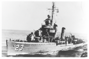 USS Macomb (DMS-23) sailing in the ocean